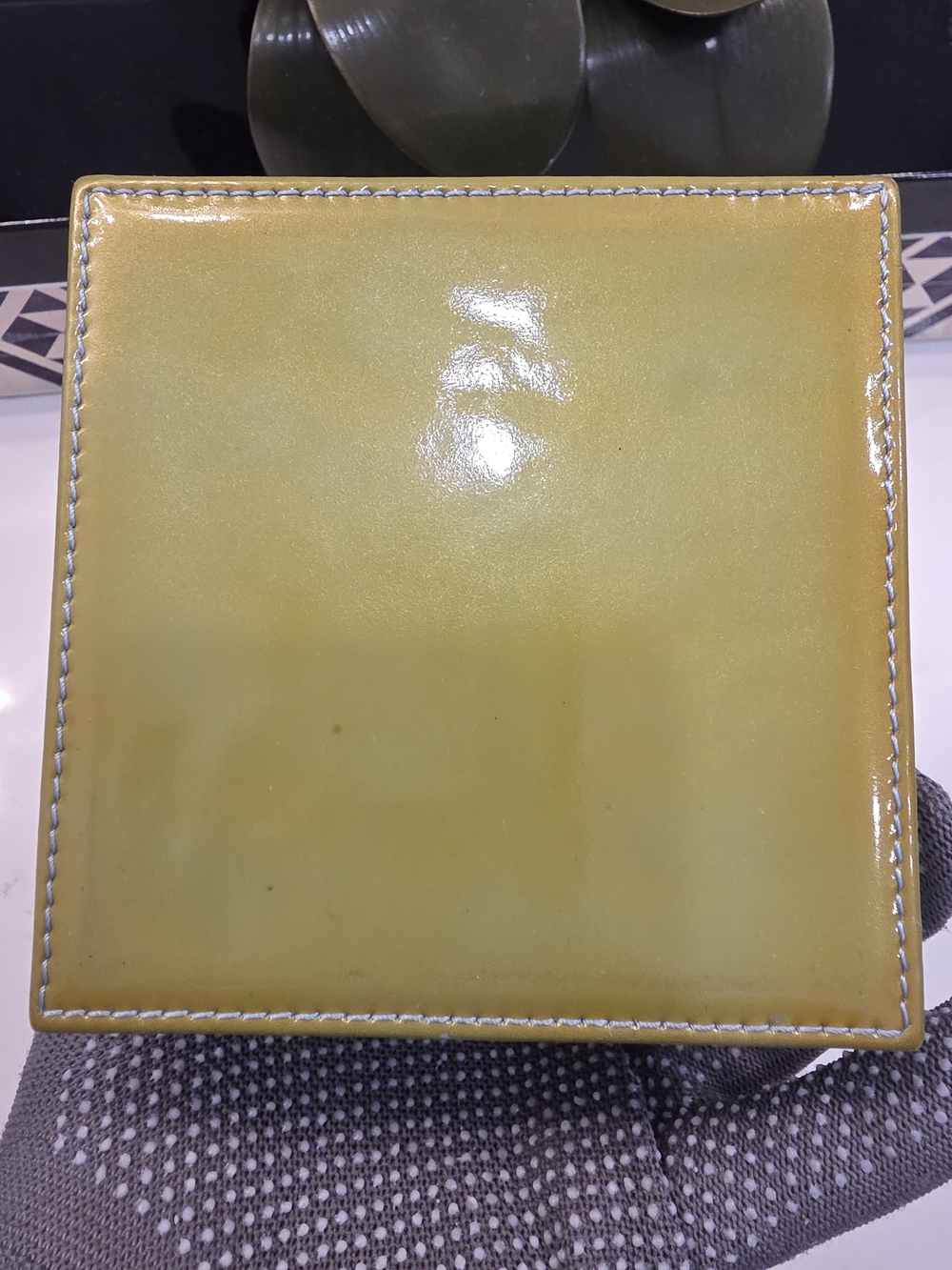 Louis Vuitton Green Monogram Vernis Leather Bleecker Box - Picture 10 of 17